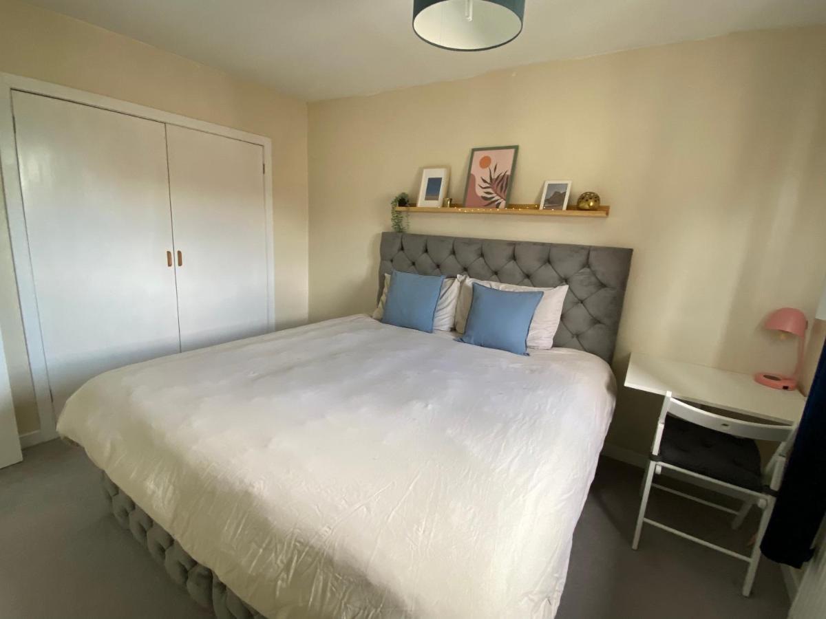 Accommodatie bij particulieren Cozy Bedroom In Shared With Free Parking Edinburgh